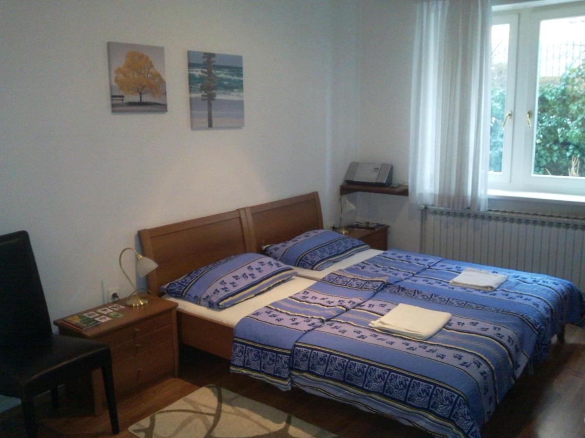 Angela Classic Rooms & Apartments Zagabria Esterno foto